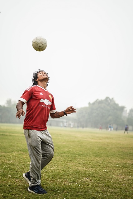 崭露头角并 崭露头角并